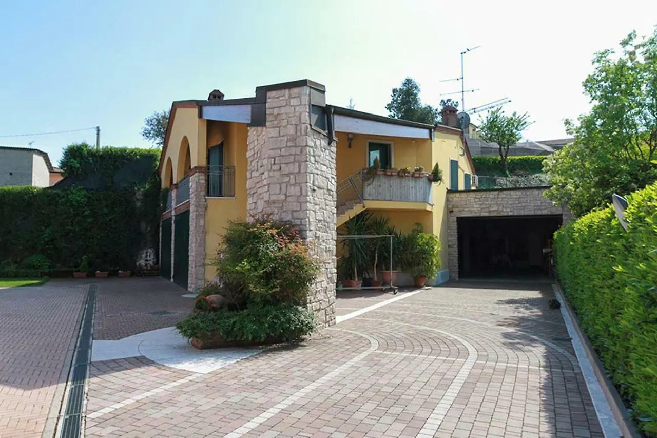 Monteforte dʼAlpone Rosa Tea B&B فندق مبيت وإفطار
